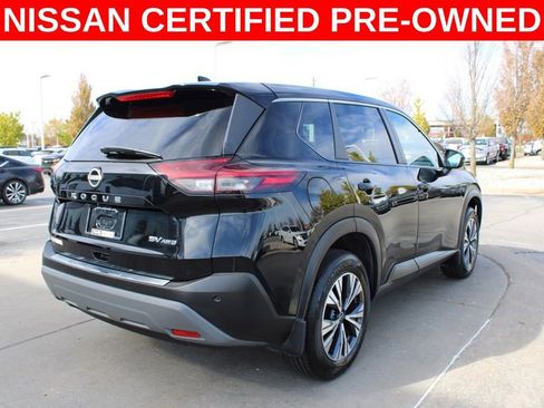 Certified 2022 Nissan Rogue SV image 7
