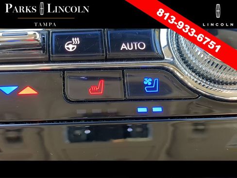 Certified 2022 Lincoln Corsair Standard w/ Equipment Group 101A image 24