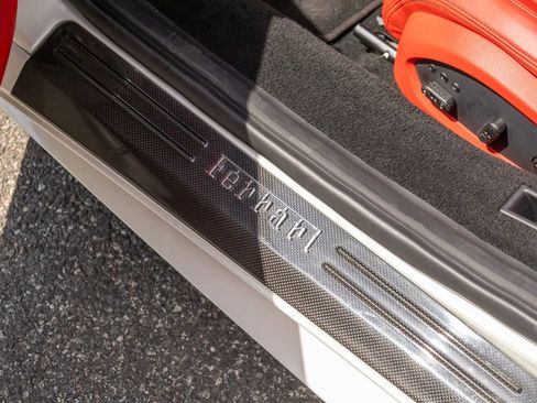 Used 2012 Ferrari 458 Spider RWD image 77