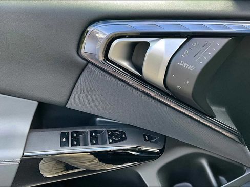 New 2026 BMW X3 xDrive30 w/ Premium Package image 10