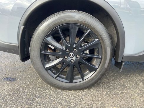 Used 2024 Nissan Murano SV w/ SV Midnight Edition Package image 9