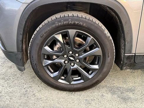 Used 2021 Chevrolet Traverse RS w/ LPO, Floor Liner Package image 5