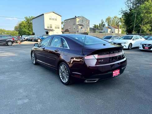 Used 2013 Lincoln MKZ AWD image 7