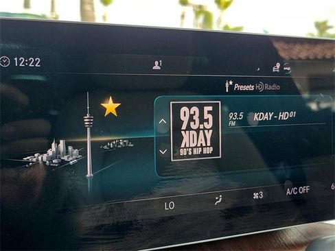 Used 2020 Mercedes-Benz C 300 Sedan image 13