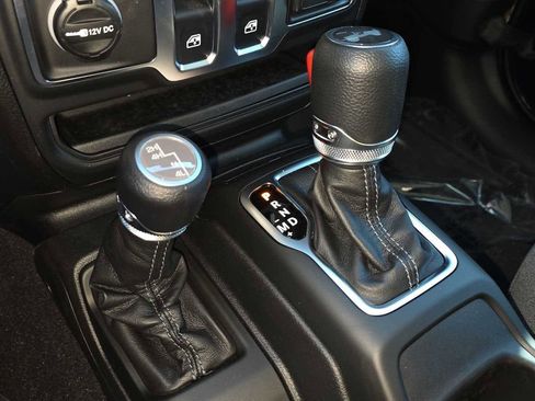 New 2026 Jeep Wrangler Sport AWD/4WD image 25