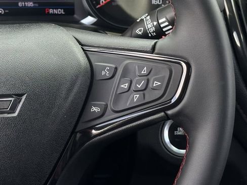 Used 2023 Chevrolet Equinox RS FWD image 14