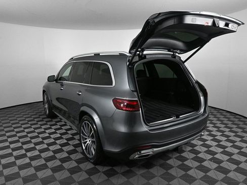 Certified 2025 Mercedes-Benz GLS 450 4MATIC image 32
