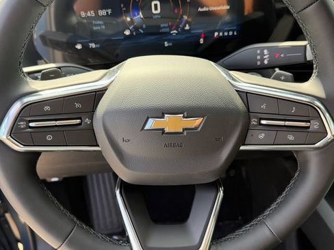 New 2026 Chevrolet Equinox LT w/ Safety and Technology Package FWD image 21
