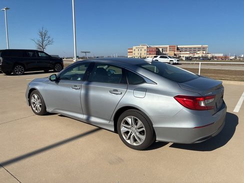 Used 2019 Honda Accord LX image 3