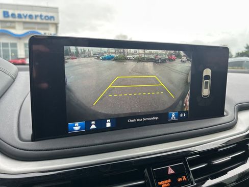 Used 2025 Acura MDX w/ Technology Package image 9