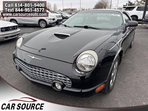Used 2002 Ford Thunderbird image 2
