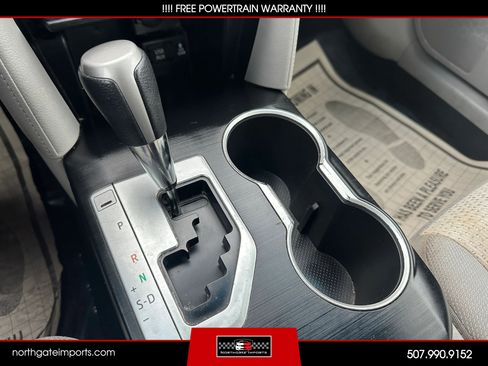 Used 2012 Toyota Camry LE image 20