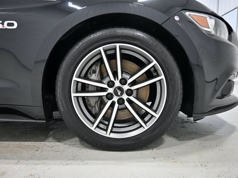 Used 2017 Ford Mustang GT RWD image 31