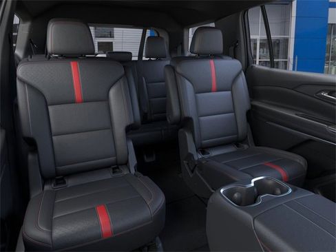 New 2026 Chevrolet Traverse RS image 17