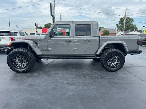 Used 2021 Jeep Gladiator Rubicon AWD/4WD image 2