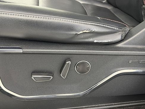 Certified 2021 Ford F150 Lariat w/ Equipment Group 502A High image 27