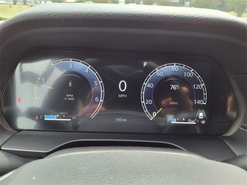 New 2025 Jeep Grand Cherokee L Altitude image 22