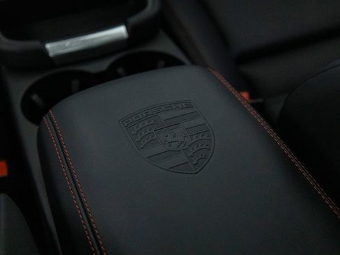 Certified 2026 Porsche Macan GTS AWD/4WD image 21