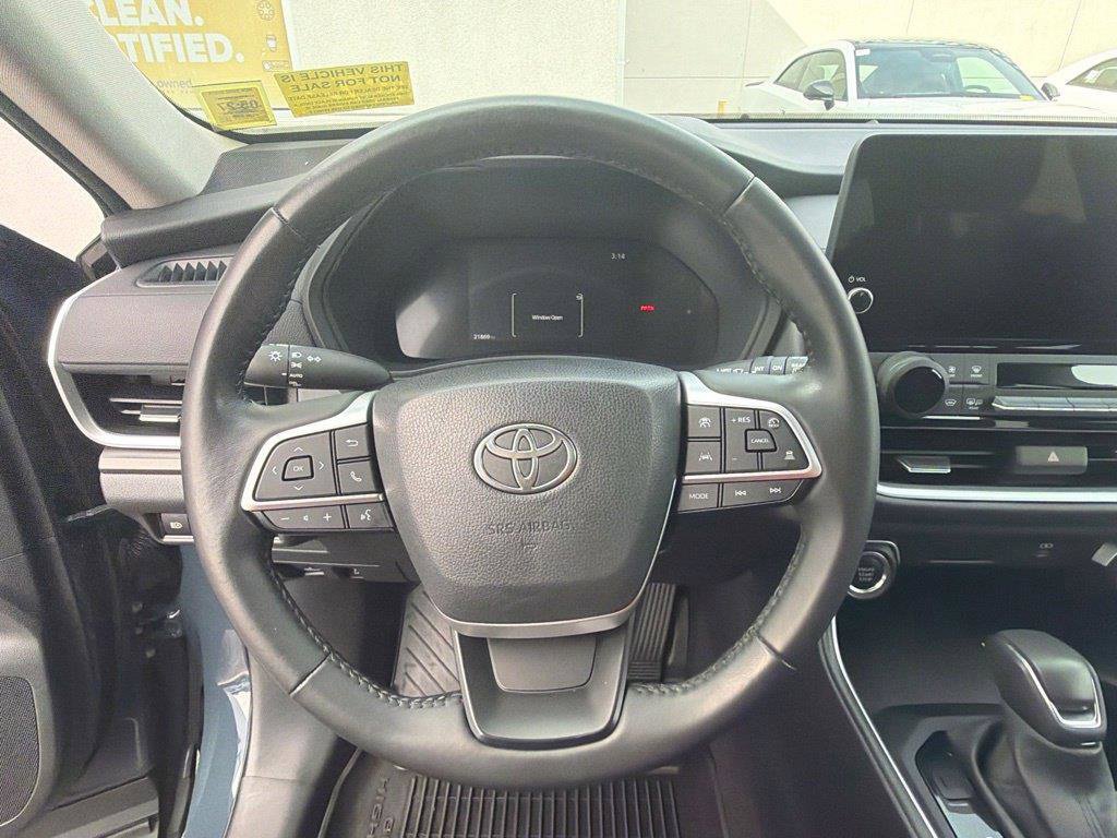Used 2024 Toyota Grand Highlander AWD image 26