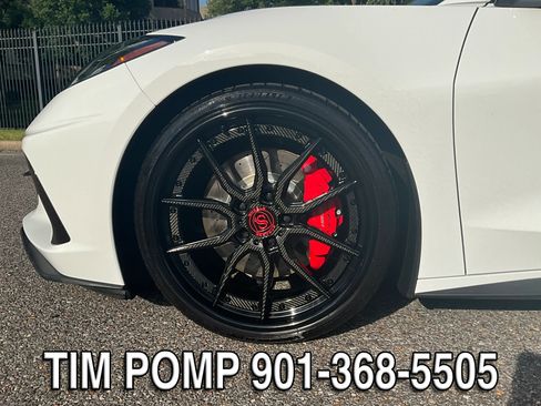 Used 2023 Chevrolet Corvette Stingray Premium Cpe w/ Z51 Performance Package RWD image 29