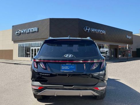 Certified 2023 Hyundai Tucson Limited AWD/4WD image 6