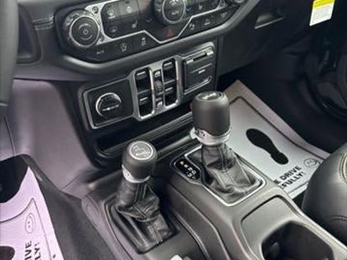 New 2026 Jeep Wrangler Unlimited Sahara image 35