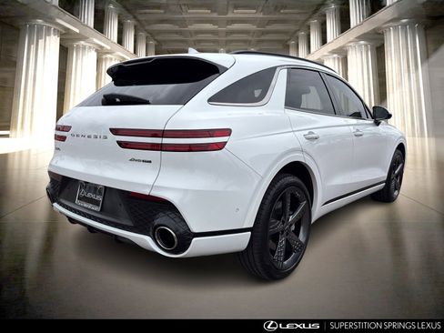 Used 2022 Genesis GV70 3.5T Sport w/ Sport Prestige Package image 4