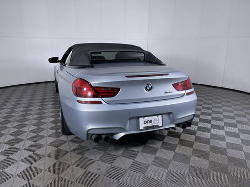 Used 2013 BMW M6 Convertible RWD image 25