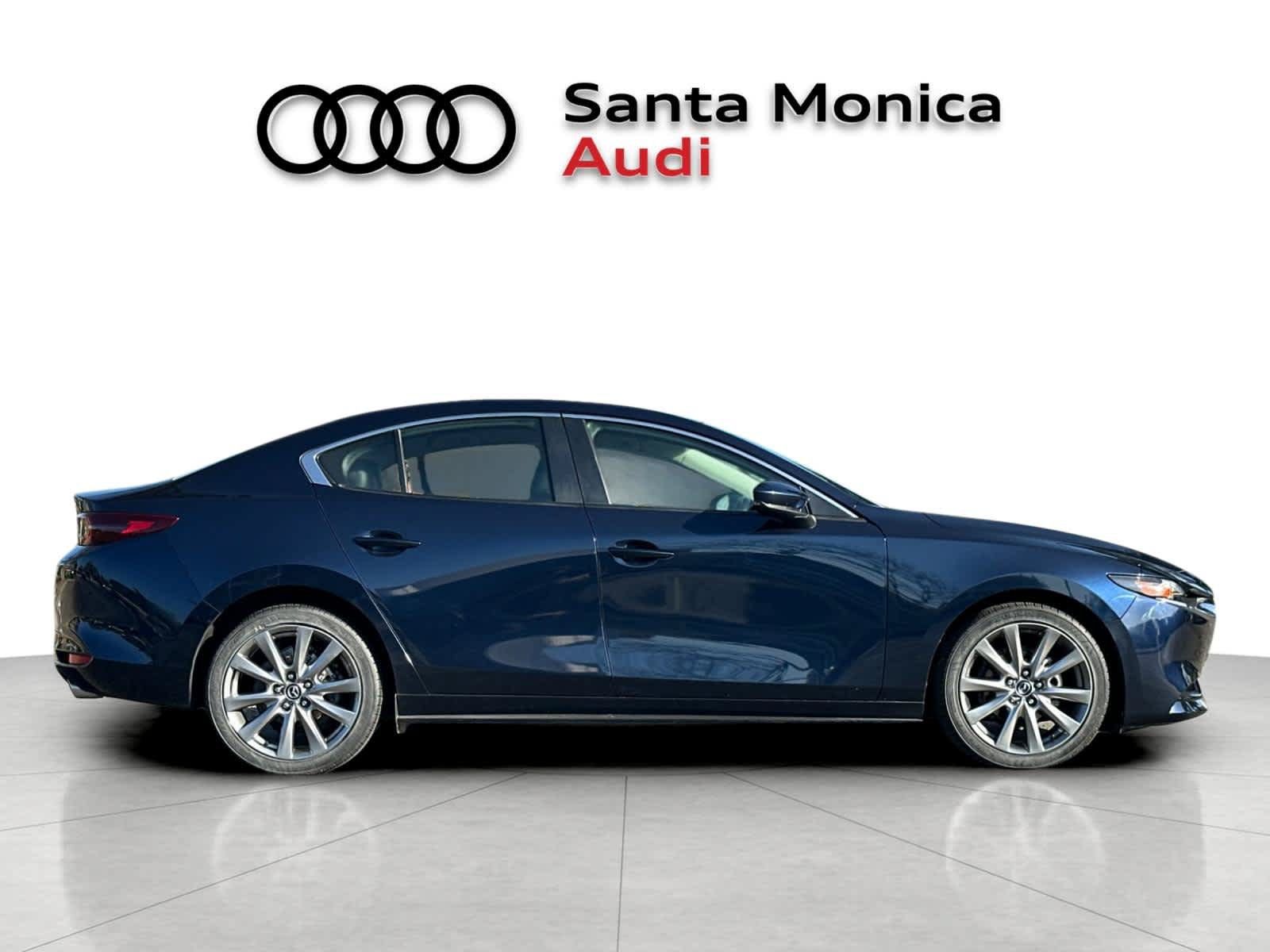 Used 2019 MAZDA MAZDA3 Sedan w/ Preferred Package FWD image 8