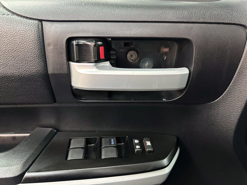 Used 2020 Toyota Tundra SR5 AWD/4WD image 19