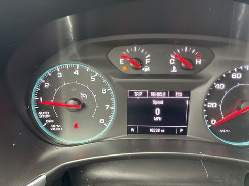 Used 2024 Chevrolet Equinox LS image 17