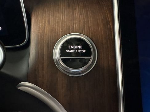 Certified 2025 Mercedes-Benz GLC 350e 4MATIC image 16