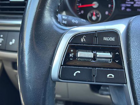 Used 2020 Kia Sorento LX w/ LX I4 Convenience Package FWD image 26