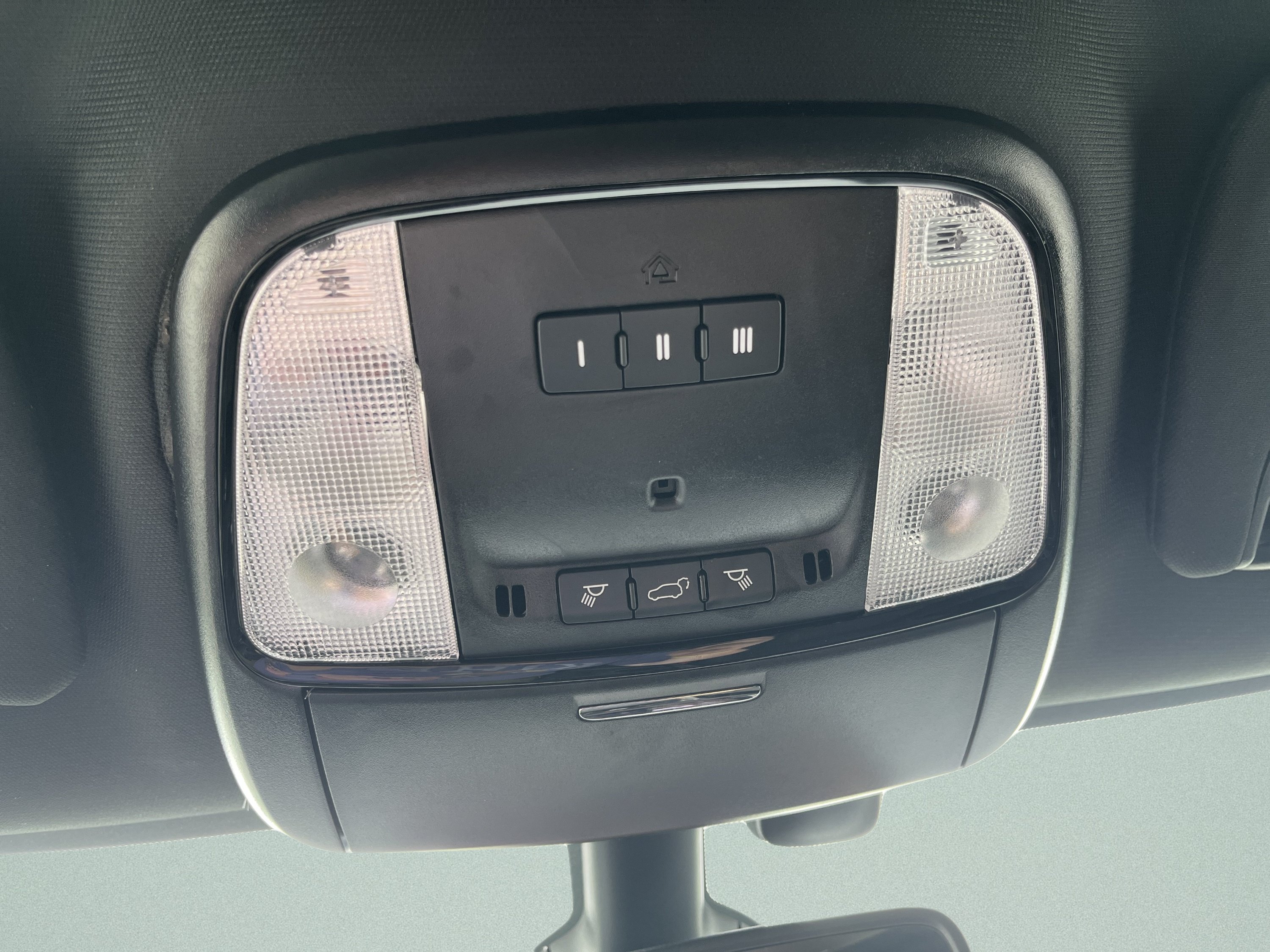 Used 2025 Dodge Durango GT AWD/4WD image 18