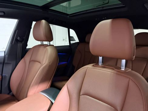 Used 2021 Audi Q8 Premium Plus w/ Premium Plus Package image 19