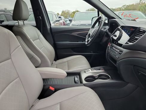 Used 2021 Honda Passport EX-L image 34