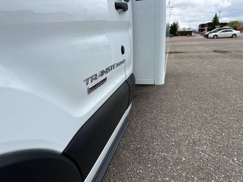 Used 2018 Ford Transit 350 156 DRW image 18