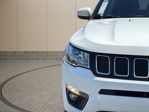 Certified 2019 Jeep Compass Latitude w/ Popular Equipment Group image 10