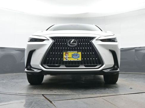 Used 2025 Lexus NX 350 AWD w/ Accessory Package (2T) image 34
