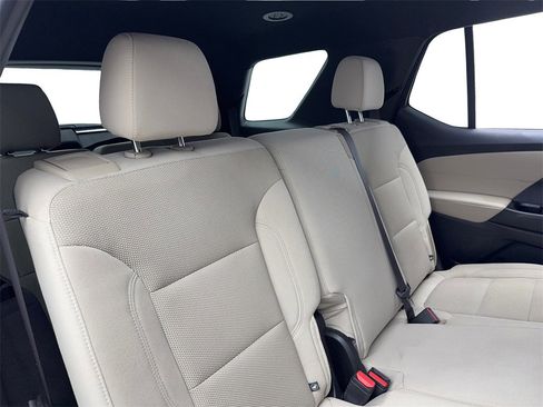 Used 2023 Chevrolet Traverse LS w/ Midnight/Sport Edition image 43