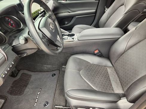 Used 2023 Toyota Camry XSE w/ Navigation Package FWD image 9