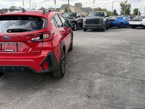 Used 2025 Subaru Crosstrek 2.5i Premium AWD/4WD image 5