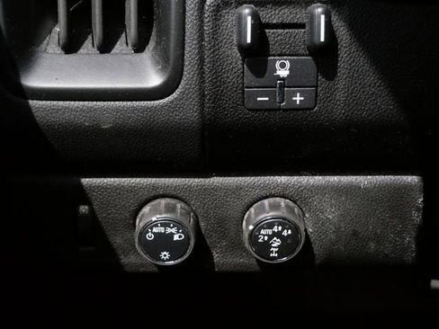 Used 2022 Chevrolet Colorado ZR2 AWD/4WD image 15
