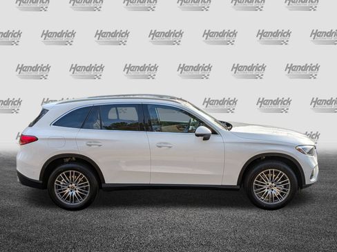 New 2026 Mercedes-Benz GLC 300 image 11