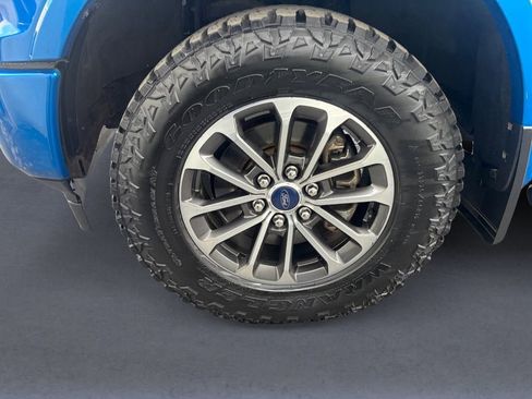 Used 2019 Ford F150 XLT w/ Equipment Group 302A Luxury AWD/4WD image 9