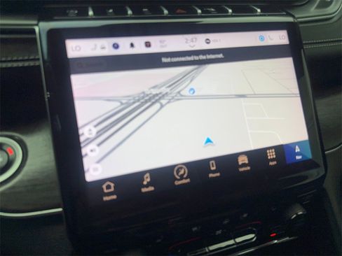 Used 2024 Jeep Grand Cherokee L Limited w/ Luxury Tech Group II image 68