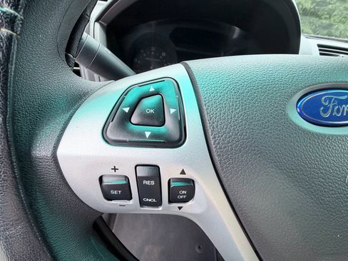Used 2014 Ford Explorer FWD image 13
