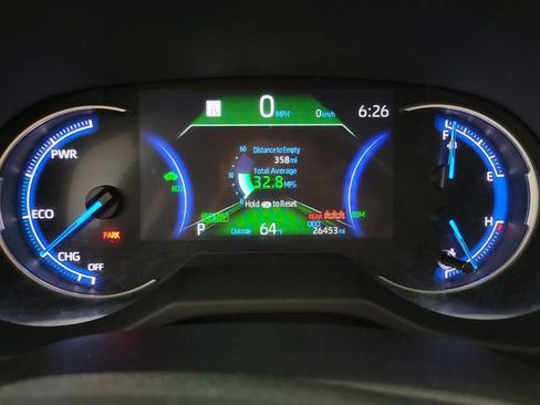 Used 2025 Toyota RAV4 XLE image 20