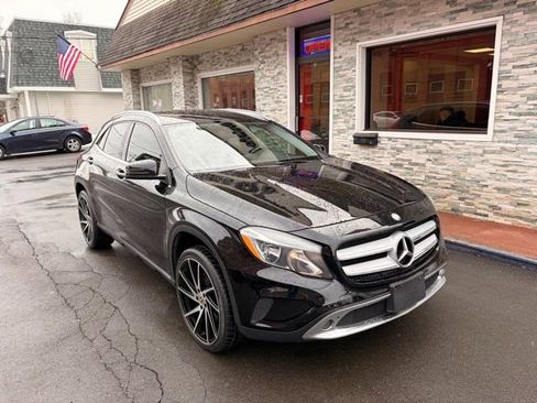 Used 2015 Mercedes-Benz GLA 250 4MATIC image 3
