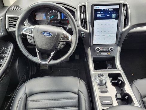 Used 2022 Ford Edge SEL AWD/4WD image 10
